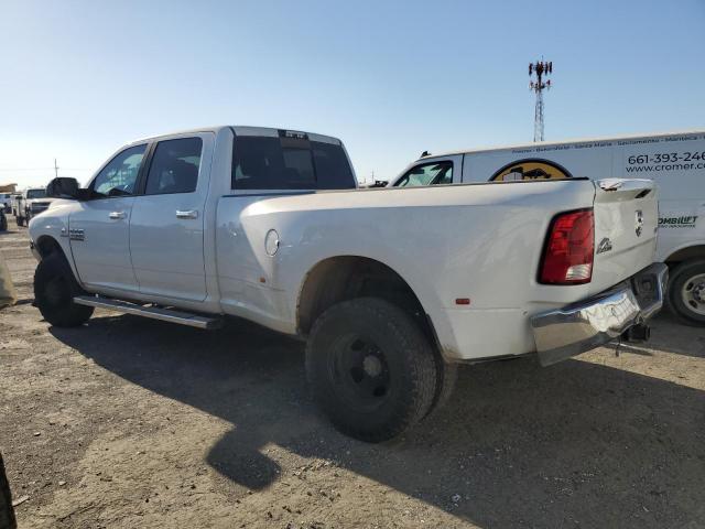 3C63RRHL5JG353232 - 2018 RAM 3500 SLT WHITE photo 2