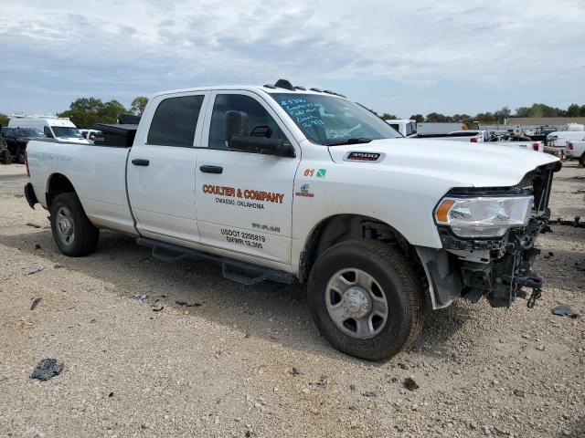 3C63R3GL9NG119471 - 2022 RAM 3500 TRADESMAN WHITE photo 4