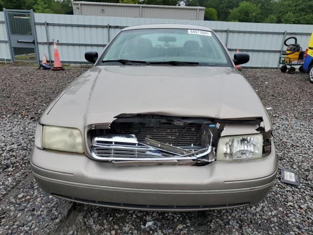 2FAFP73W83X217984 - 2003 FORD CROWN VICT TAN photo 5