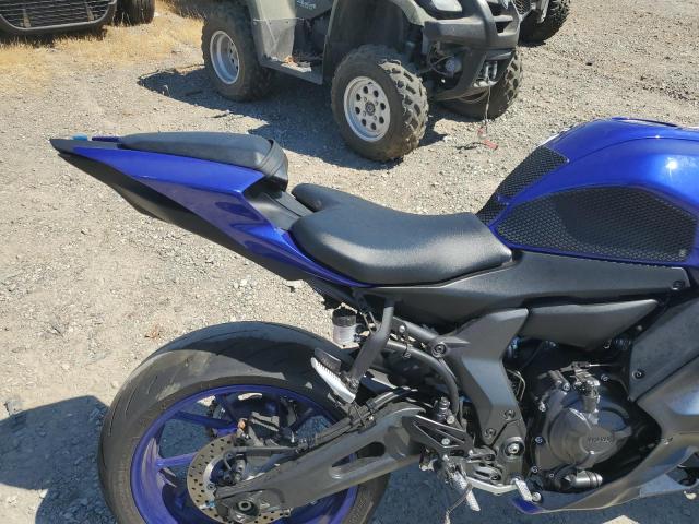 JYARM38YXNA001127 - 2022 YAMAHA YZFR7 BLUE photo 10