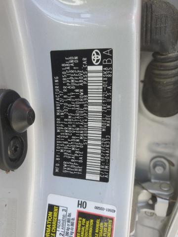 5YFBURHE4JP789598 - 2018 TOYOTA COROLLA L SILVER photo 12