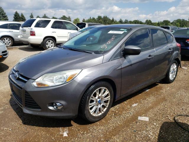 1FAHP3K2XCL136076 - 2012 FORD FOCUS SE GRAY photo 1