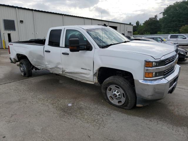1GC2KUEGXGZ313711 - 2016 CHEVROLET SILVERADO K2500 HEAVY DUTY WHITE photo 4