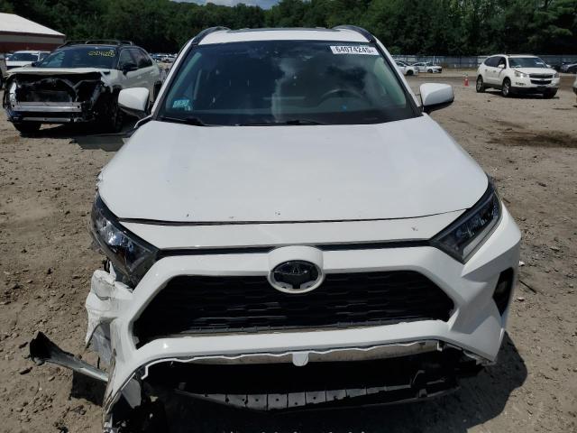 2T3P1RFV9KC051094 - 2019 TOYOTA RAV4 XLE თეთრი ფოტო 5