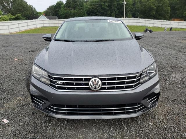 1VWDT7A31HC069913 - 2017 VOLKSWAGEN PASSAT R-LINE GRAY photo 5