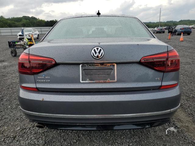 1VWDT7A31HC069913 - 2017 VOLKSWAGEN PASSAT R-LINE Grau Foto 6