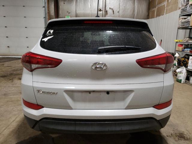 KM8J23A49HU546801 - 2017 HYUNDAI TUCSON SE WHITE photo 6