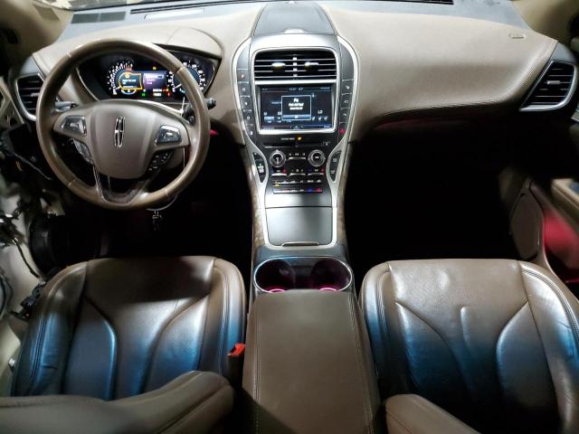 2LMTJ8LP2GBL45301 - 2016 LINCOLN MKX RESERVE Կրեմագույն լուսանկար 8