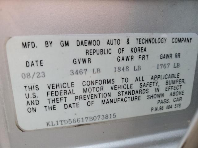 KL1TD56617B073815 - 2007 CHEVROLET AVEO BASE SILVER photo 12