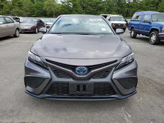 4T1G31AK5PU615024 - 2023 TOYOTA CAMRY SE NIGHT SHADE GRAY photo 5