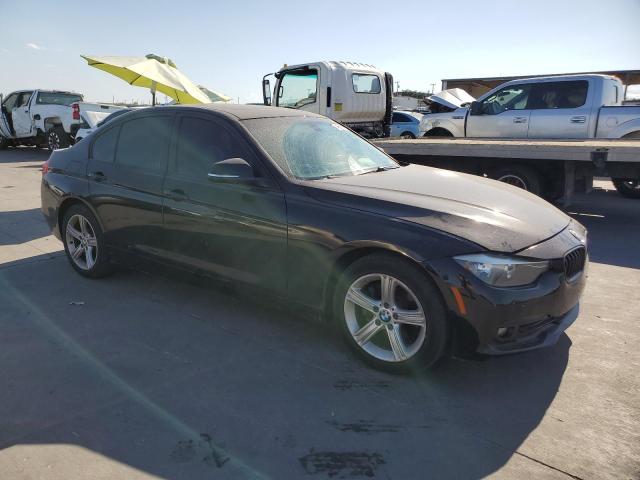 WBA3C3C58EF984710 - 2014 BMW 320 I XDRIVE BLACK photo 4