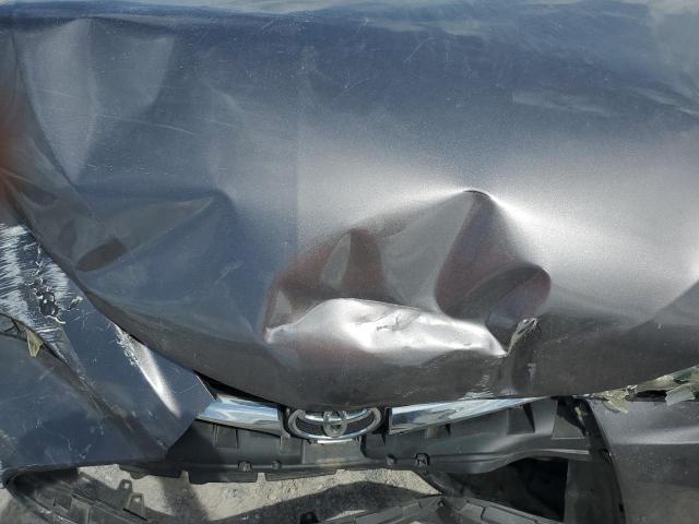 4T4BF1FK9FR498675 - 2015 TOYOTA CAMRY LE GRAY photo 11