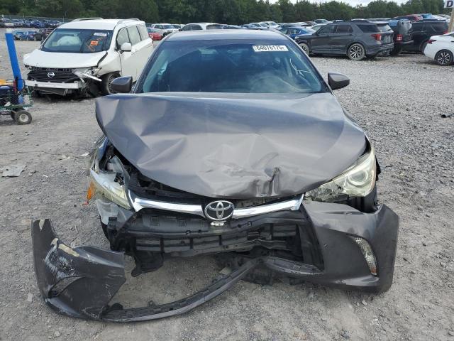 4T4BF1FK9FR498675 - 2015 TOYOTA CAMRY LE GRAY photo 5