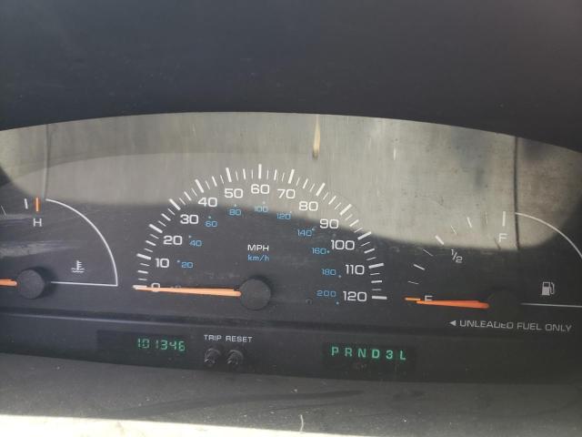 2C4GJ24G0YR734699 - 2000 CHRYSLER GRAND VOYA 紫色 照片 9