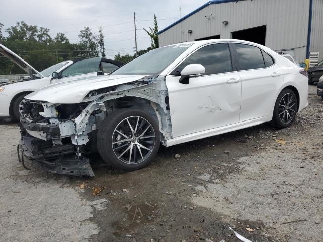 4T1G11AK0PU764849 - 2023 TOYOTA CAMRY SE NIGHT SHADE WHITE photo 1