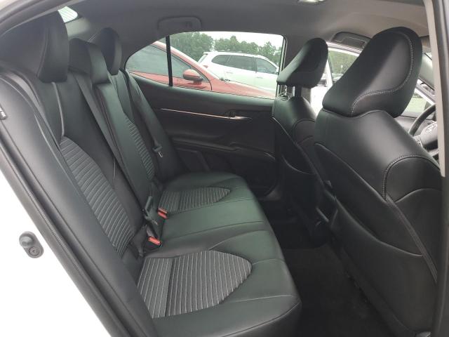 4T1G11AK0PU764849 - 2023 TOYOTA CAMRY SE NIGHT SHADE WHITE photo 10