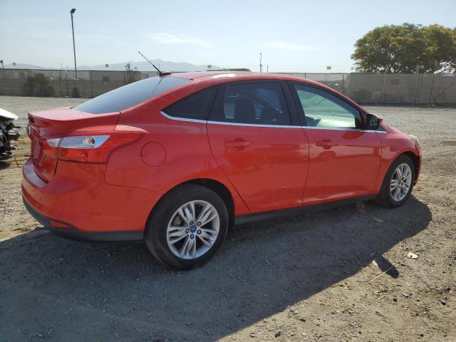 1FAHP3H28CL244834 - 2012 FORD FOCUS SEL RED photo 3