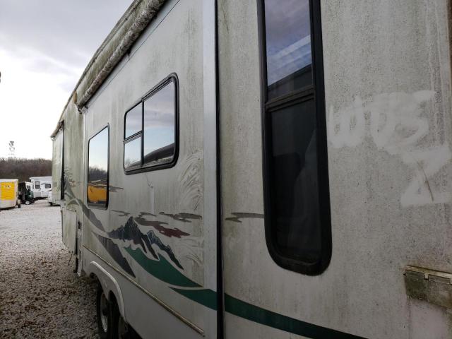 4YDF3252934504273 - 2003 KEYSTONE MONTANA WHITE photo 3