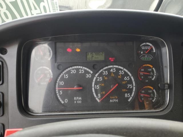 1FVACXDT5FHGR0175 - 2015 FREIGHTLINER M2 106 MEDIUM DUTY WHITE photo 8