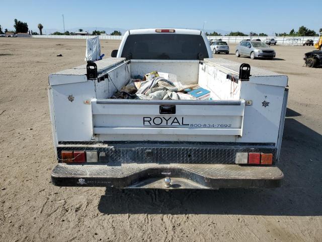 1GBGC24U74Z149509 - 2004 CHEVROLET SILVERADO C2500 WHITE photo 6