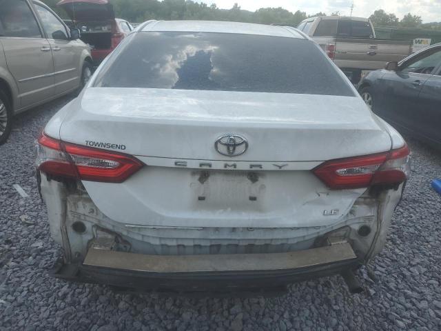 4T1B11HK6JU607866 - 2018 TOYOTA CAMRY L WHITE photo 6