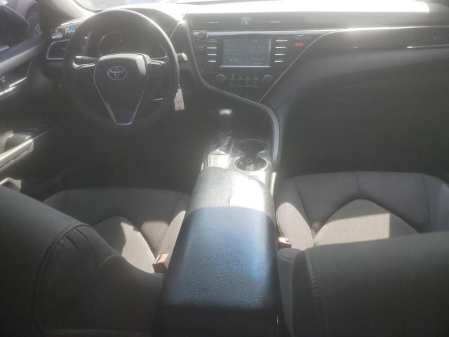 4T1B11HK6JU607866 - 2018 TOYOTA CAMRY L WHITE photo 8