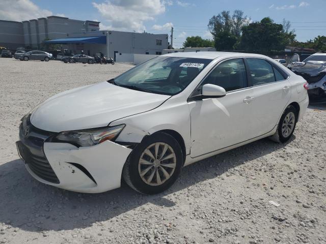 2017 TOYOTA CAMRY LE, null