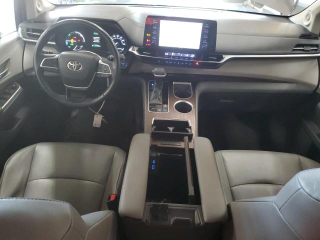 5TDJSKFCXMS028497 - 2021 TOYOTA SIENNA XLE GRAY photo 8