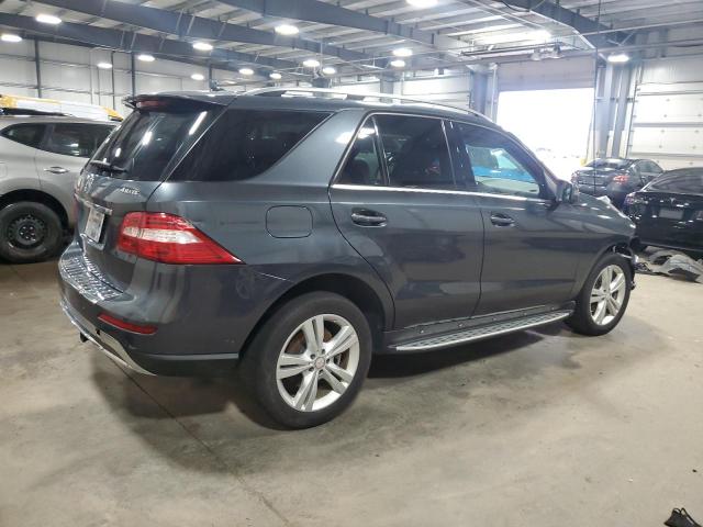 4JGDA5HB5EA404197 - 2014 MERCEDES-BENZ ML 350 4MATIC CHARCOAL photo 3