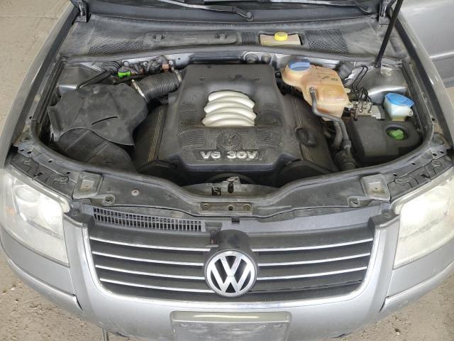 WVWRH63B22P244906 - 2002 VOLKSWAGEN PASSAT GLX Boz foto 11