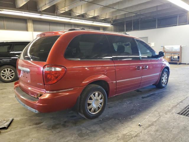 2C8GP64L55R457268 - 2005 CHRYSLER TOWN & COU LIMITED RED photo 3