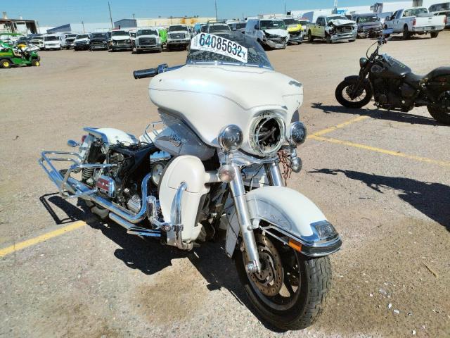 1HD1FCW135Y607750 - 2005 HARLEY-DAVIDSON FLHTCUI WHITE photo 1