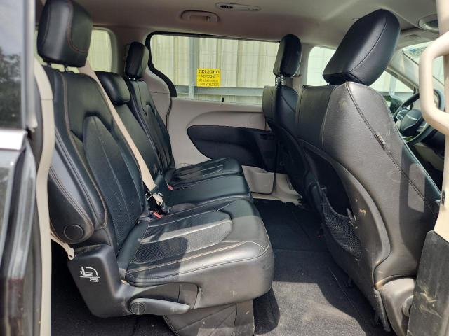 2C4RC1BG0KR708773 - 2019 CHRYSLER PACIFICA TOURING L BLACK photo 11