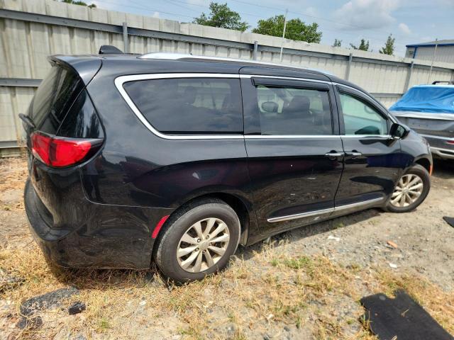 2C4RC1BG0KR708773 - 2019 CHRYSLER PACIFICA TOURING L BLACK photo 3