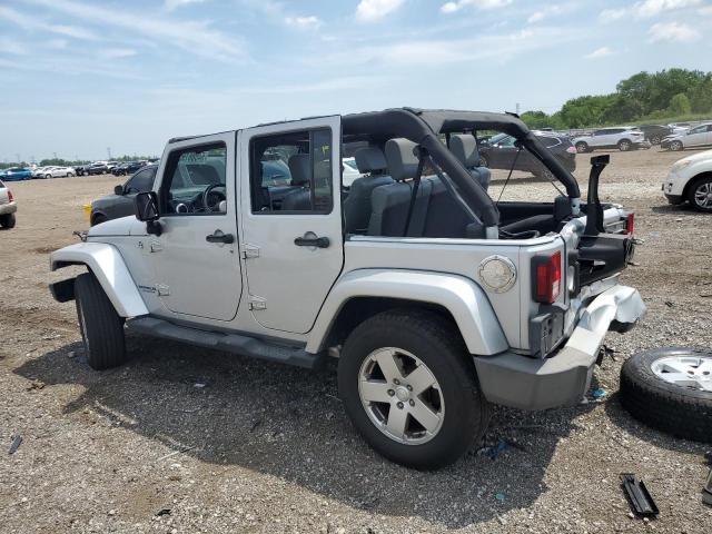 1J4HA5H18AL180445 - 2010 JEEP WRANGLER U SAHARA SILVER photo 2
