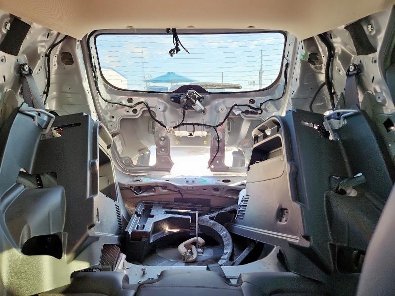 KL4CJASB5KB785390 - 2019 BUICK ENCORE PREFERRED ვერცხლისფერი ფოტო 10