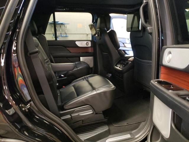 5LMJJ2LT1JEL13316 - 2018 LINCOLN NAVIGATOR RESERVE BLACK photo 11