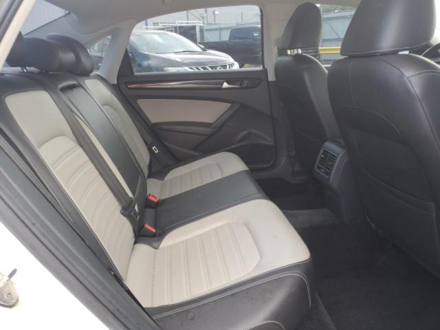 1VWBT7A34FC071532 - 2015 VOLKSWAGEN PASSAT SE WHITE photo 10