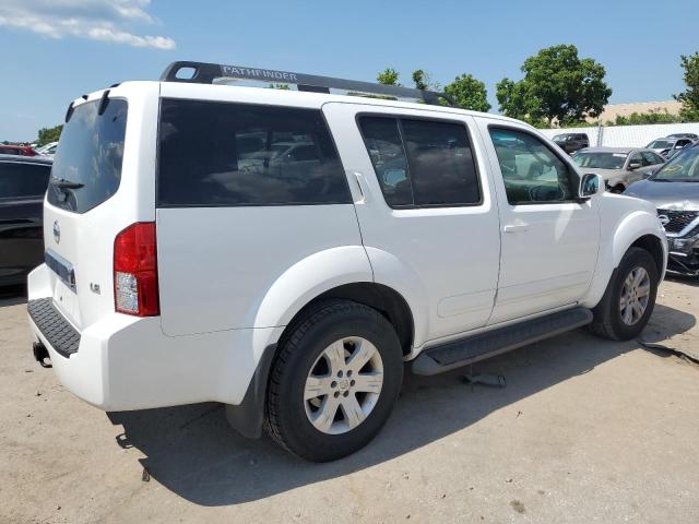 5N1AR18W15C708400 - 2005 NISSAN PATHFINDER LE WHITE photo 3