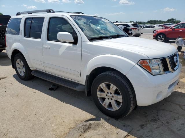 5N1AR18W15C708400 - 2005 NISSAN PATHFINDER LE WHITE photo 4