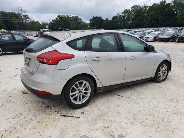 1FADP3K21GL402251 - 2016 FORD FOCUS SE SILVER photo 3