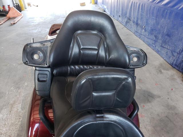 1HFSC47H06A500977 - 2006 HONDA GL1800 BURGUNDY photo 6