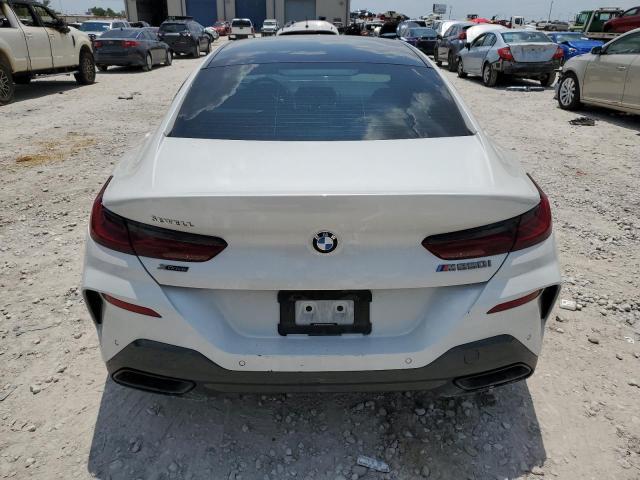 WBAGV8C00NCH82347 - 2022 BMW M850XI WHITE photo 6