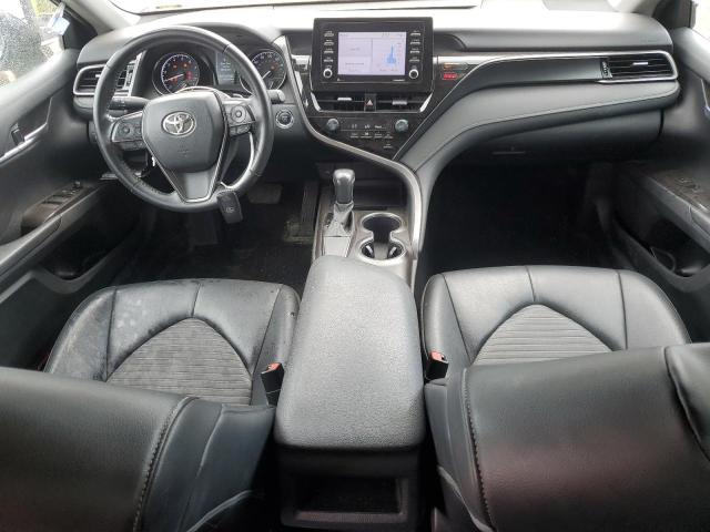 4T1T11AK9MU451521 - 2021 TOYOTA CAMRY SE 银色 照片 8