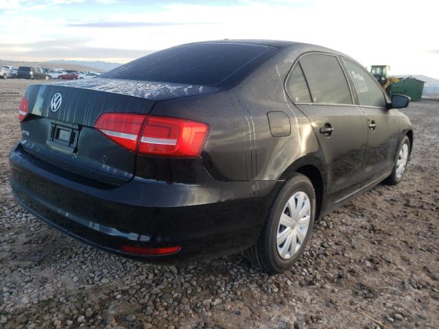 3VW2K7AJXFM418412 - 2015 VOLKSWAGEN JETTA BASE 黑色 照片 4