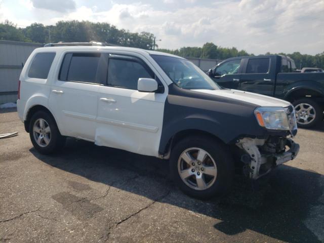 5FNYF4H55BB070509 - 2011 HONDA PILOT EXL WHITE photo 4