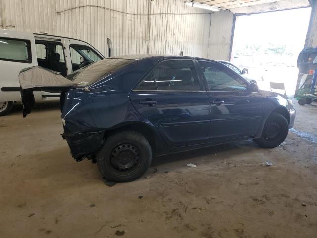 4T1BE32KX3U197732 - 2003 TOYOTA CAMRY LE BLUE photo 3