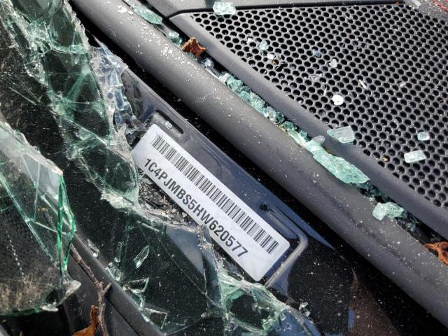 1C4PJMBS5HW620577 - 2017 JEEP CHEROKEE TRAILHAWK BLACK photo 14