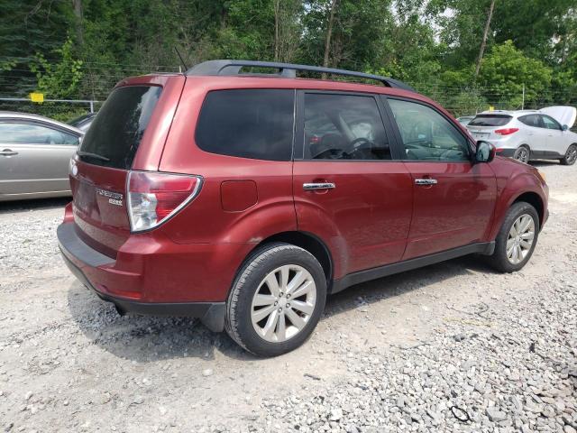 JF2SHADCXBH700268 - 2011 SUBARU FORESTER 2.5X PREMIUM RED photo 3