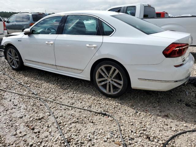 1VWDT7A39HC064734 - 2017 VOLKSWAGEN PASSAT R-LINE Weiß Foto 2